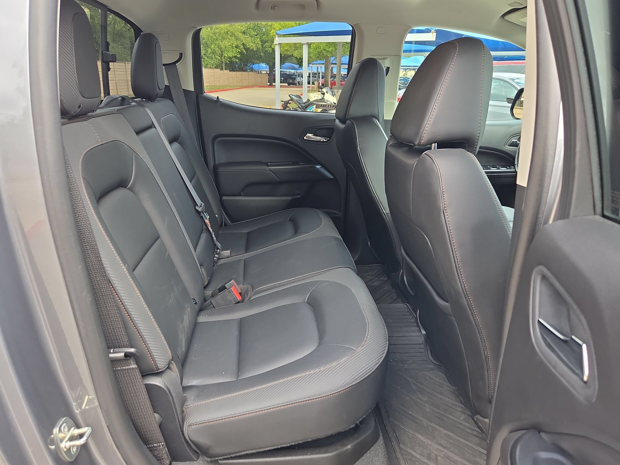 Used 2021 GMC Canyon AT4 w/ Driver Alert Package AWD/4WD image 25