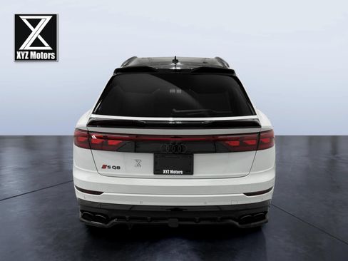 Used 2024 Audi SQ8 Prestige w/ Prestige Package AWD/4WD image 5
