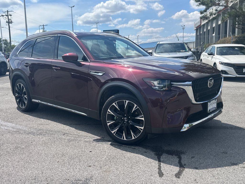 Used 2024 MAZDA CX-90 Plug-In Hybrid w/ Premium Plus AWD/4WD image 2