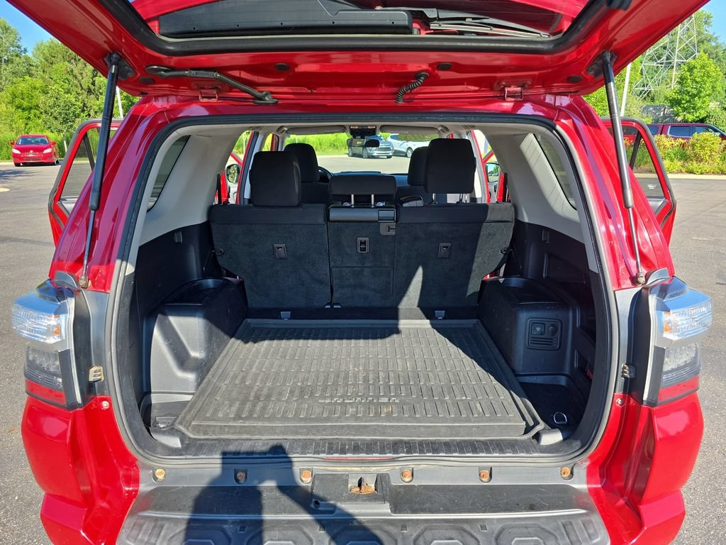 Used 2015 Toyota 4Runner Trail AWD/4WD image 15