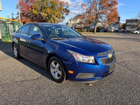 Used 2013 Chevrolet Cruze LT image 1