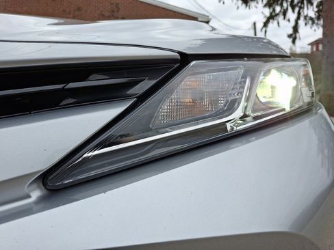 Used 2018 Toyota Camry LE w/ Protection Package (Q2) image 9