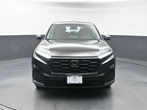 Used 2023 Honda CR-V LX image 9