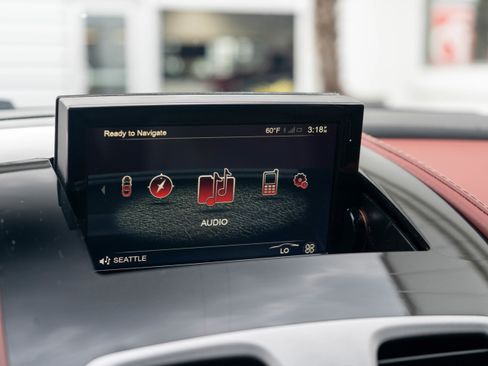 Used 2016 Aston Martin Rapide S image 17