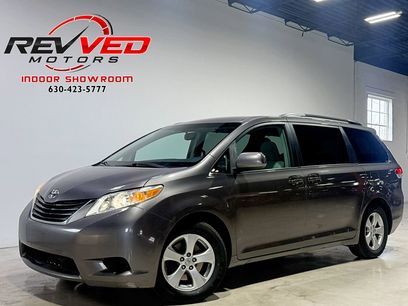 Used 2011 Toyota Sienna LE w/ Towing Pkg