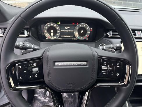 New 2026 Land Rover Range Rover Velar Dynamic SE image 26