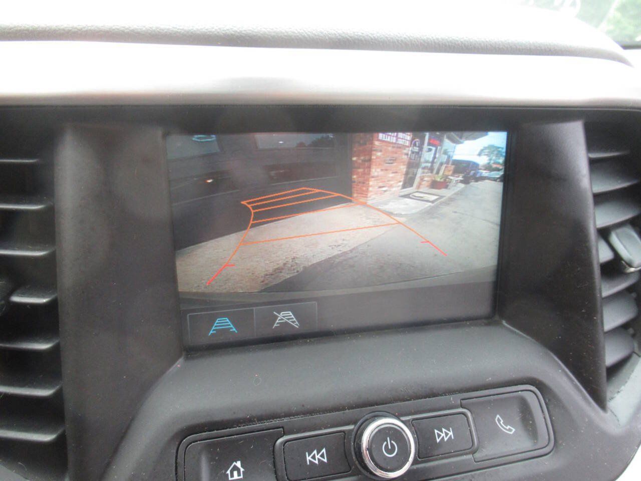 Used 2017 GMC Acadia SLE AWD/4WD image 28