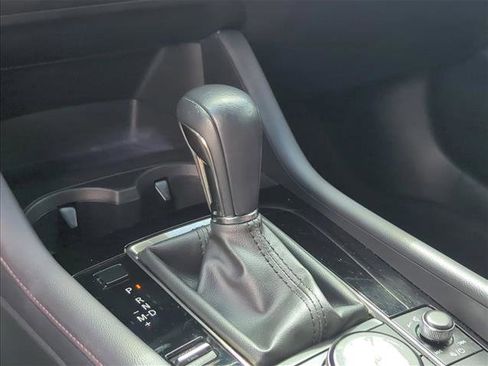 Used 2023 MAZDA MAZDA3 s image 10