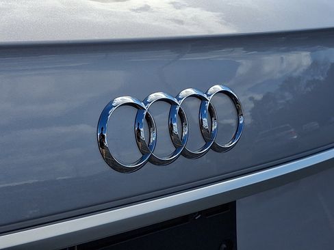 Used 2022 Audi Q5 2.0T Premium image 32