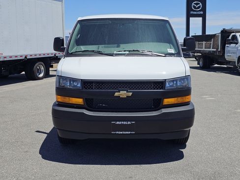 New 2025 Chevrolet Express 2500 Extended w/ Communications Package RWD image 2
