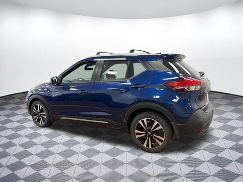 Used 2020 Nissan Kicks SR w/ Exterior Package image 3