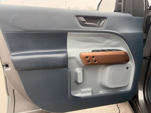 Used 2024 Ford Maverick Lariat w/ 4K Tow Package image 18