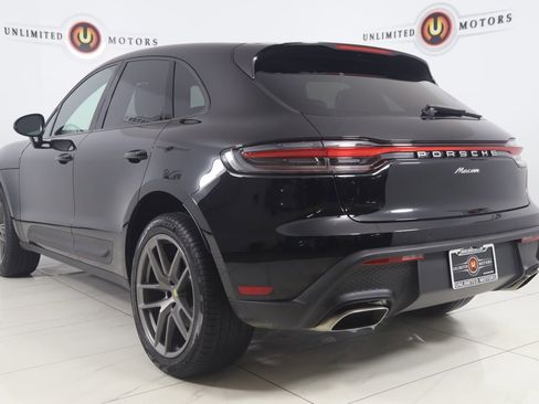 Used 2025 Porsche Macan image 4