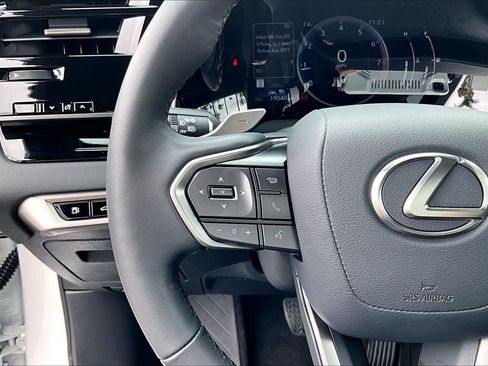 Used 2024 Lexus RX 350 FWD w/ Technology Package image 22