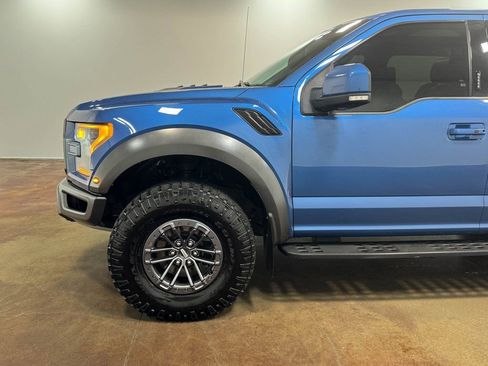 Used 2020 Ford F150 Raptor w/ Equipment Group 802A Luxury image 41