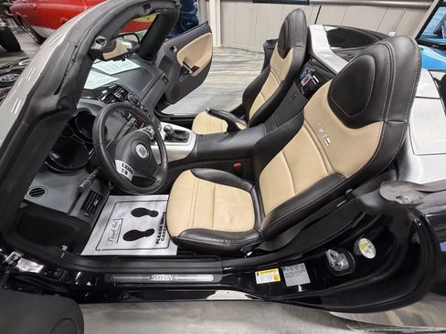 Used 2008 Saturn Sky Red Line RWD image 44