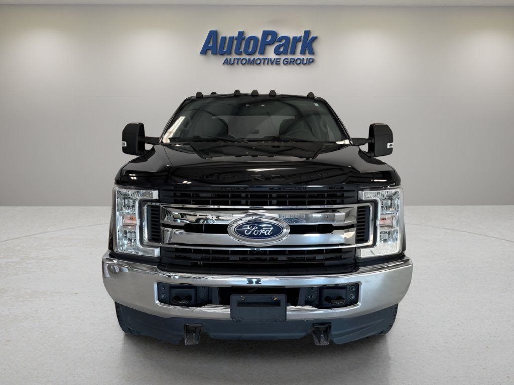 Used 2019 Ford F250 XLT AWD/4WD image 2