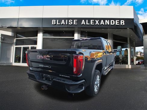 Used 2021 GMC Sierra 2500 Denali image 5