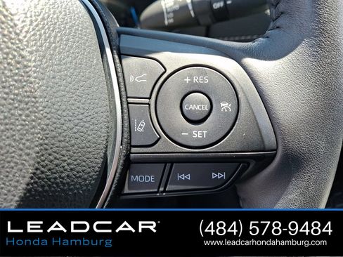 Used 2025 Toyota RAV4 XLE w/ Convenience Package AWD/4WD image 23