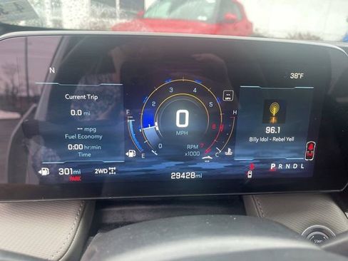 Certified 2025 Chevrolet Equinox LT w/ Convenience Package II image 8