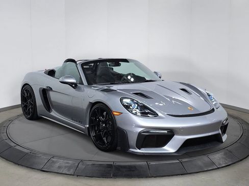 Certified 2025 Porsche 718 Boxster Spyder RS RWD image 9