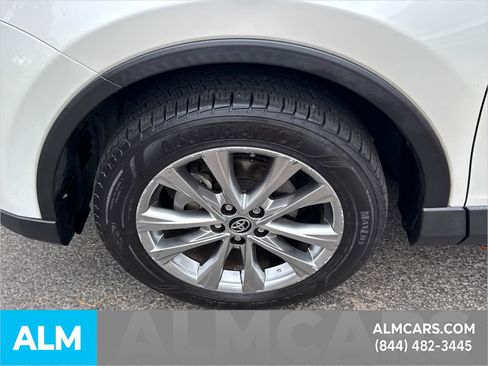 Used 2017 Toyota RAV4 Limited image 13