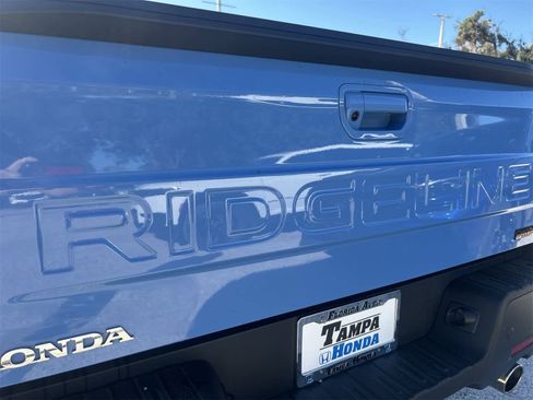 Used 2024 Honda Ridgeline TrailSport image 7