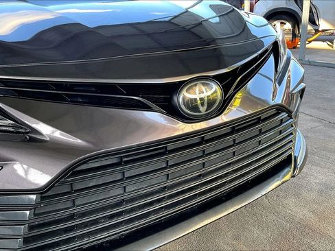 Used 2022 Toyota Camry LE FWD image 29