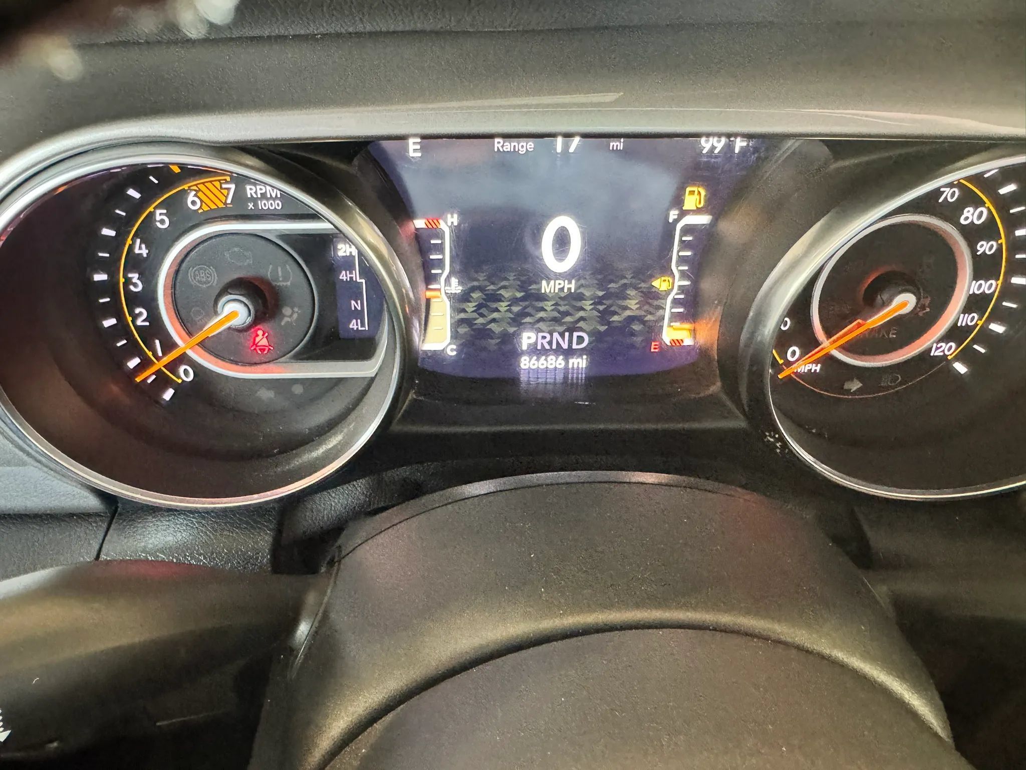 Used 2020 Jeep Wrangler Unlimited Sahara AWD/4WD image 13