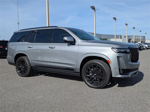 Used 2024 Cadillac Escalade Sport Platinum w/ LPO, ONYX Package image 2