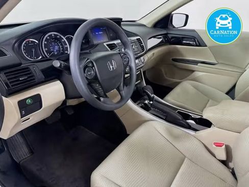 Used 2016 Honda Accord LX image 8