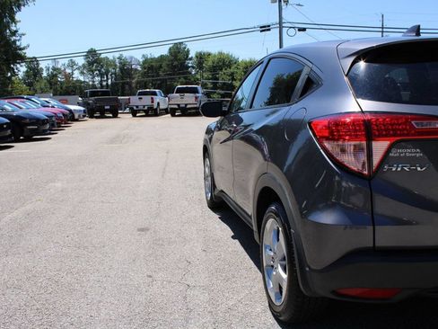 Used 2017 Honda HR-V EX image 32