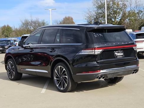 New 2026 Lincoln Aviator Reserve image 6