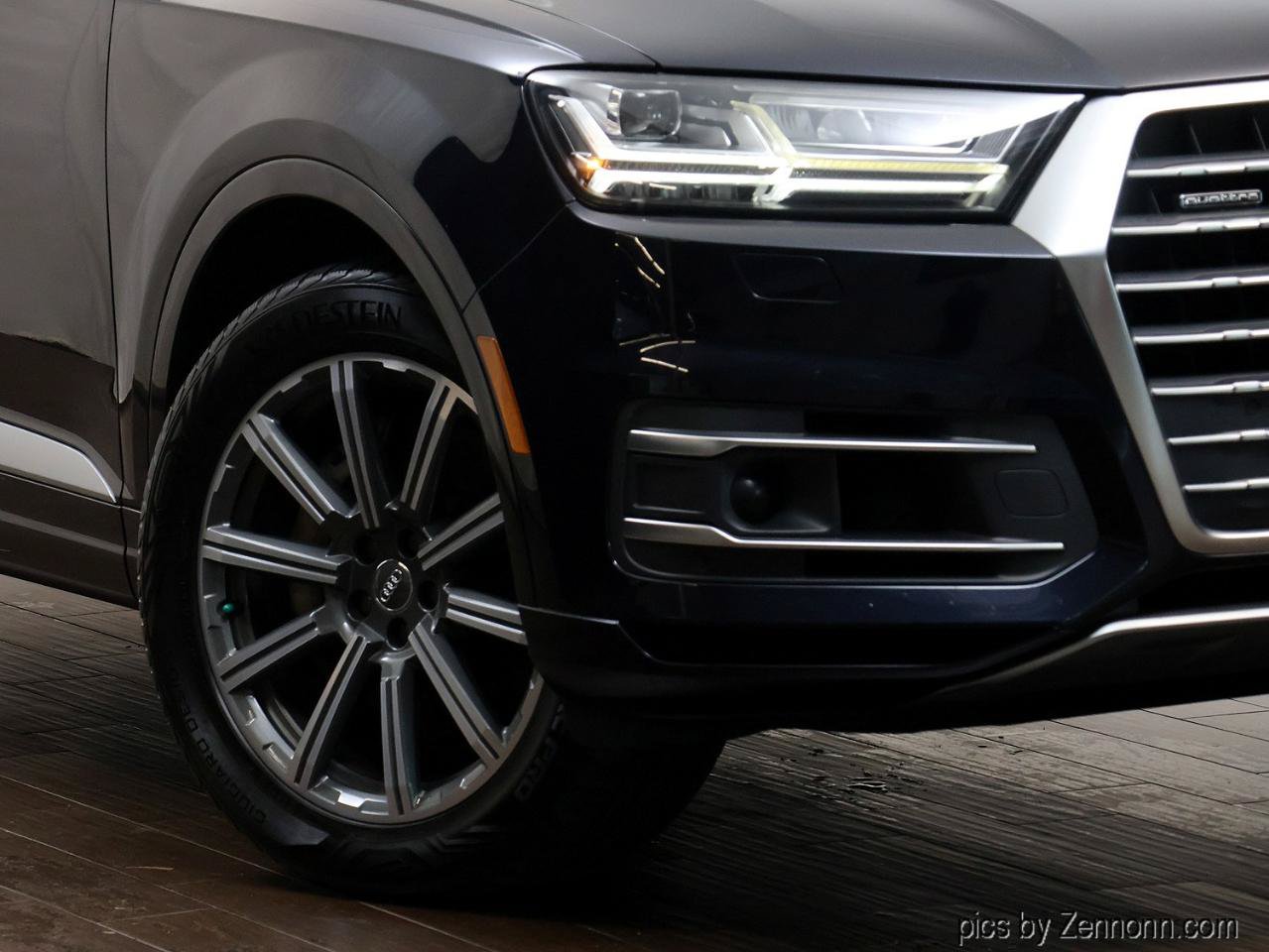 Used 2017 Audi Q7 3.0T Prestige AWD/4WD image 3