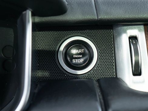 Used 2017 Land Rover Range Rover HSE AWD/4WD image 40