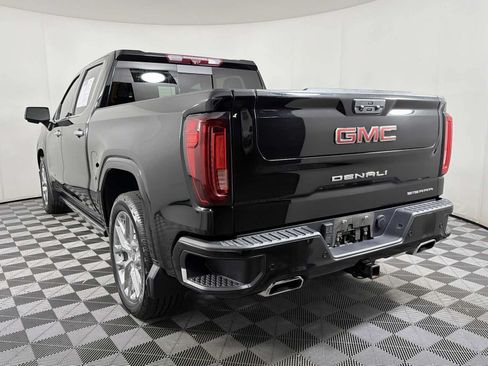 Used 2023 GMC Sierra 1500 Denali w/ Denali Reserve Package AWD/4WD image 4