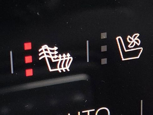 New 2026 GMC Yukon XL Denali w/ Sun & Power Step Package image 8