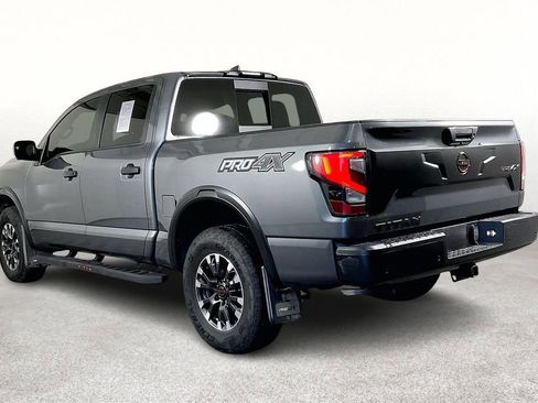 Used 2023 Nissan Titan PRO-4X w/ Pro-4x Convenience Package image 17