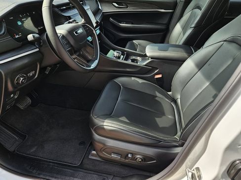 New 2026 Jeep Grand Cherokee L Limited RWD image 14