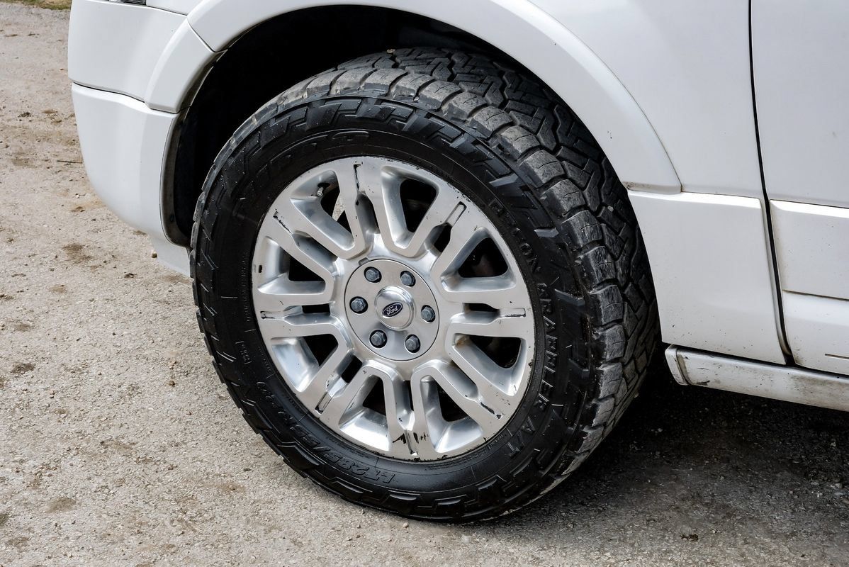 Used 2014 Ford Expedition EL Limited w/ Equipment Group 301A AWD/4WD image 61