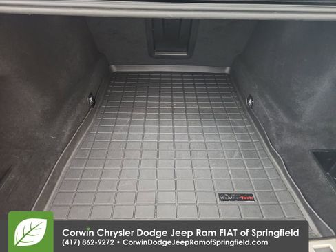 Used 2022 BMW 740i xDrive w/ Premium Package image 31