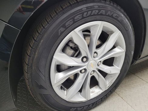 Used 2025 Chevrolet Malibu LT FWD image 31