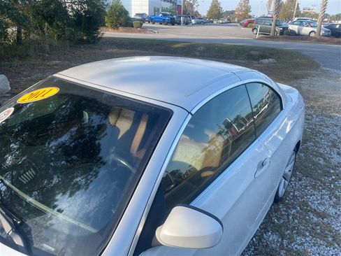 Used 2011 BMW 328i 328i Convertible - SULEV image 12