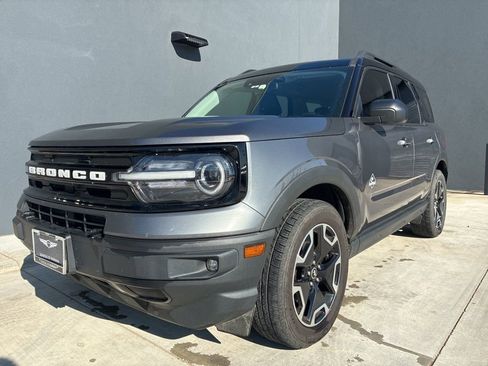 Used 2021 Ford Bronco Sport Outer Banks image 1