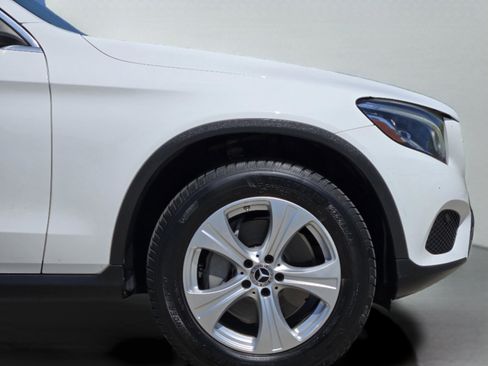 Used 2018 Mercedes-Benz GLC 300 image 32
