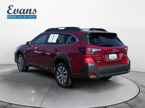Used 2024 Subaru Outback Premium AWD/4WD image 4