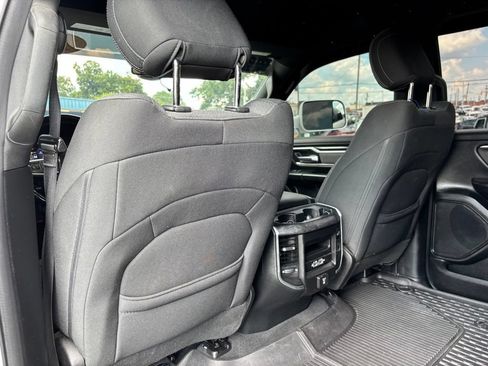 Used 2019 RAM 1500 Big Horn AWD/4WD image 22