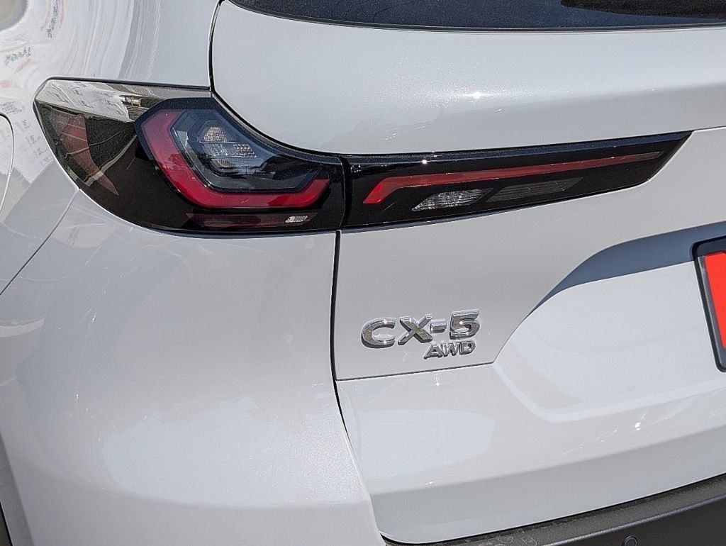 New 2026 MAZDA CX-5 Preferred AWD/4WD image 25