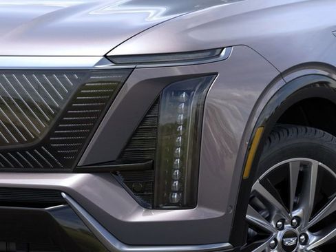 New 2026 Cadillac Vistiq Luxury AWD/4WD image 10