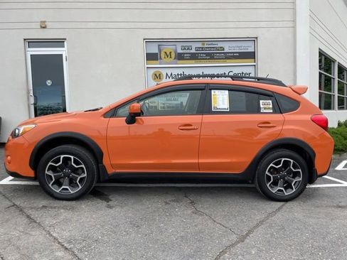 Used 2013 Subaru Crosstrek 2.0i Limited AWD/4WD image 2